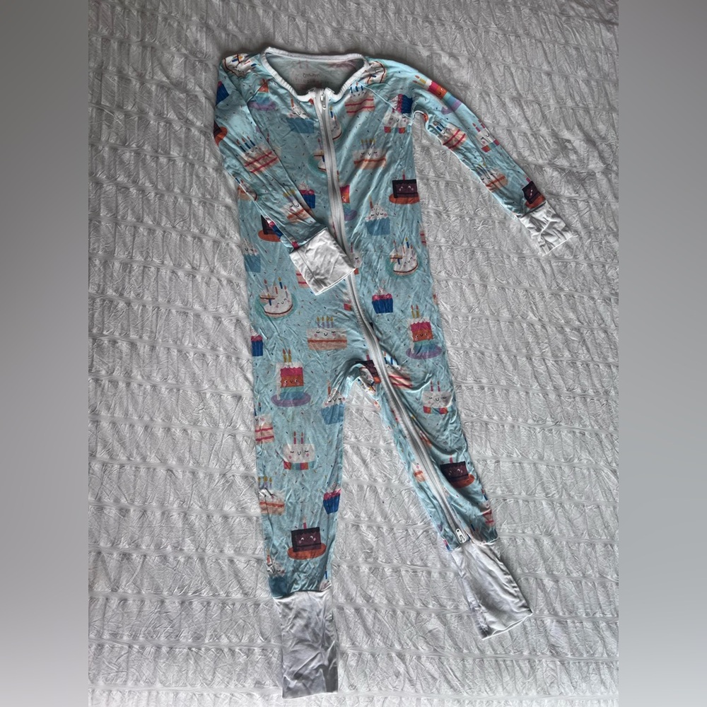 Little Sleepies Birthday Cake Zippy Pajamas 18-24M - Picture 4 of 12